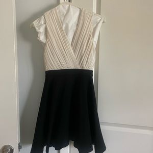 Alice + Olivia Black White Mini Dress